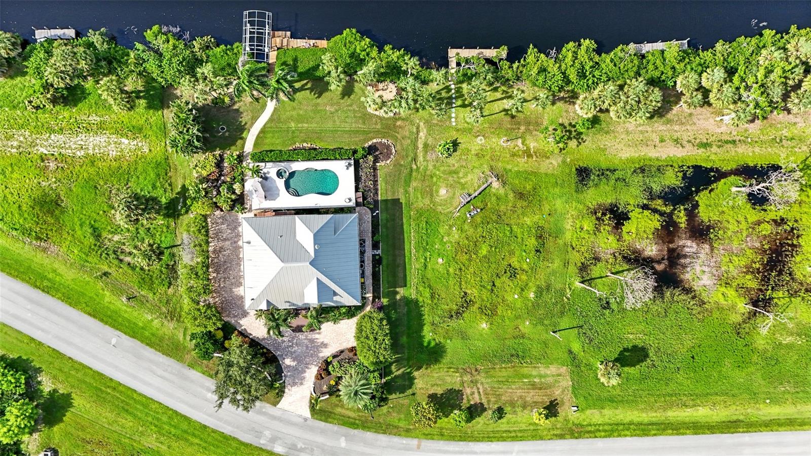 CORAL COVE - Residential