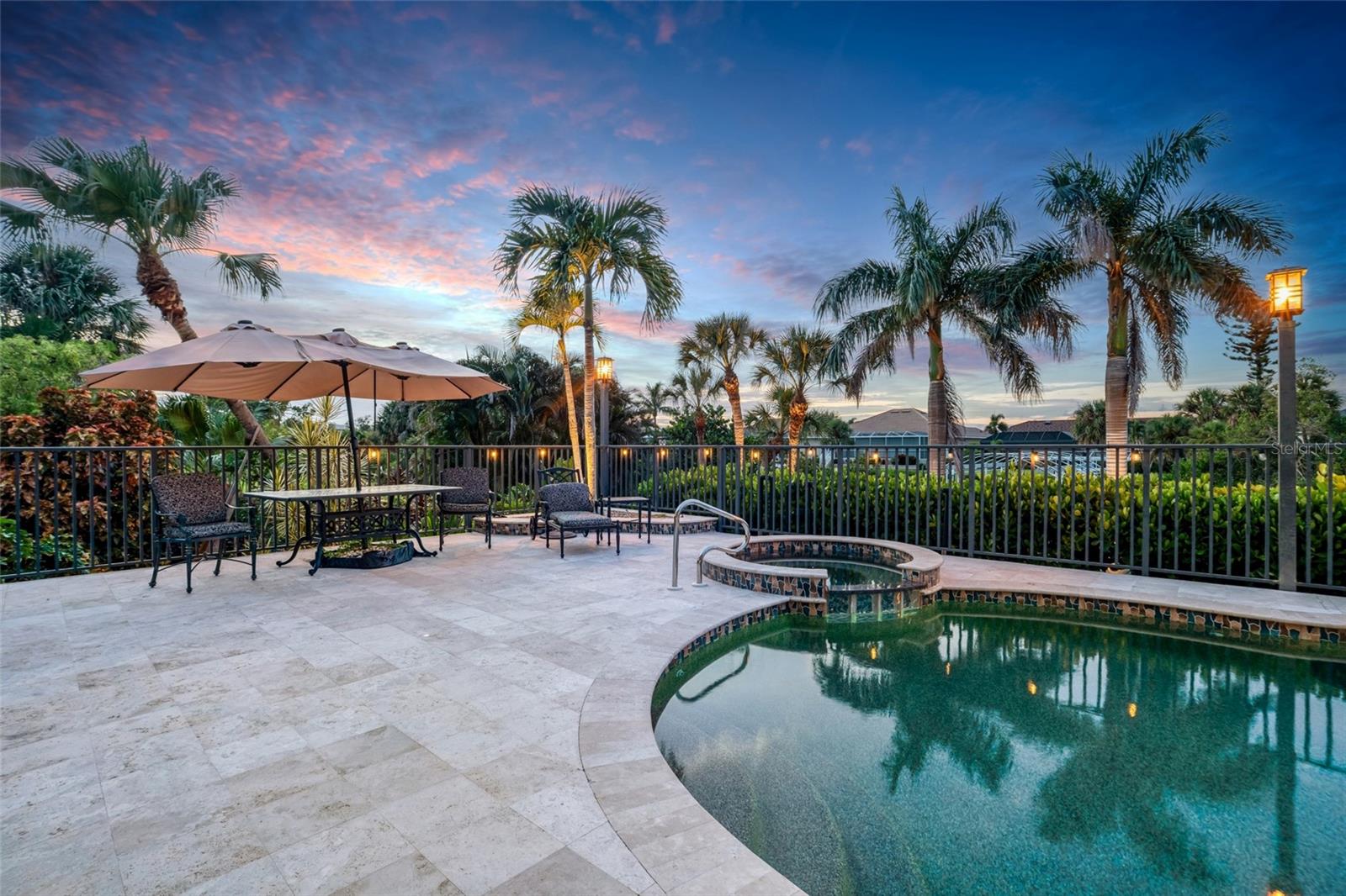 CORAL COVE - Residential