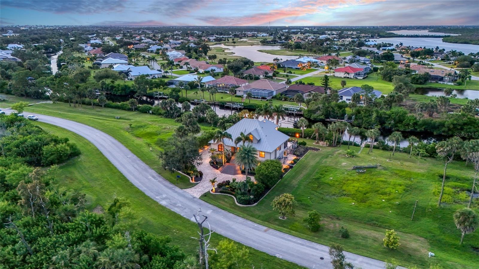 CORAL COVE - Residential
