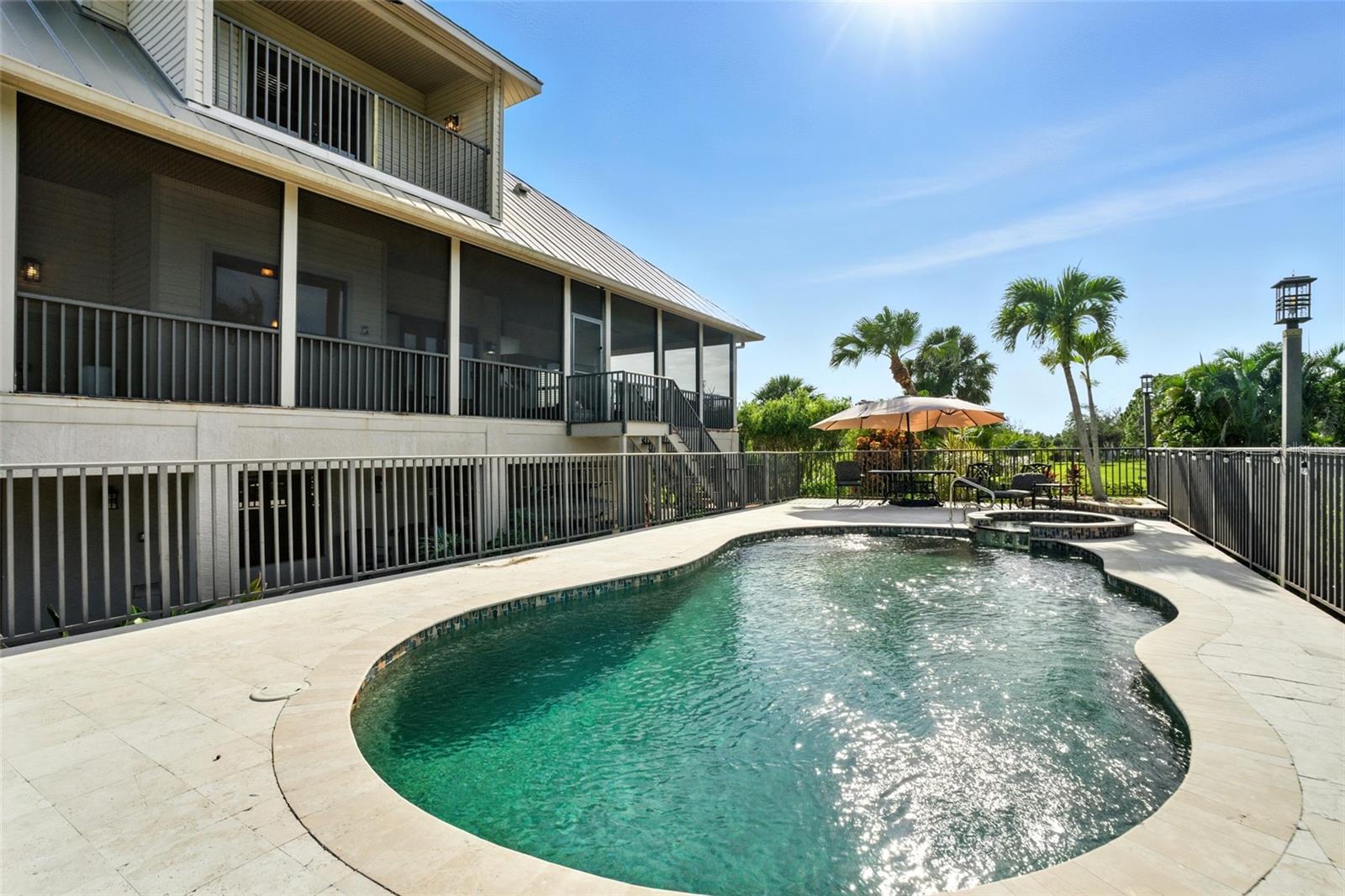CORAL COVE - Residential