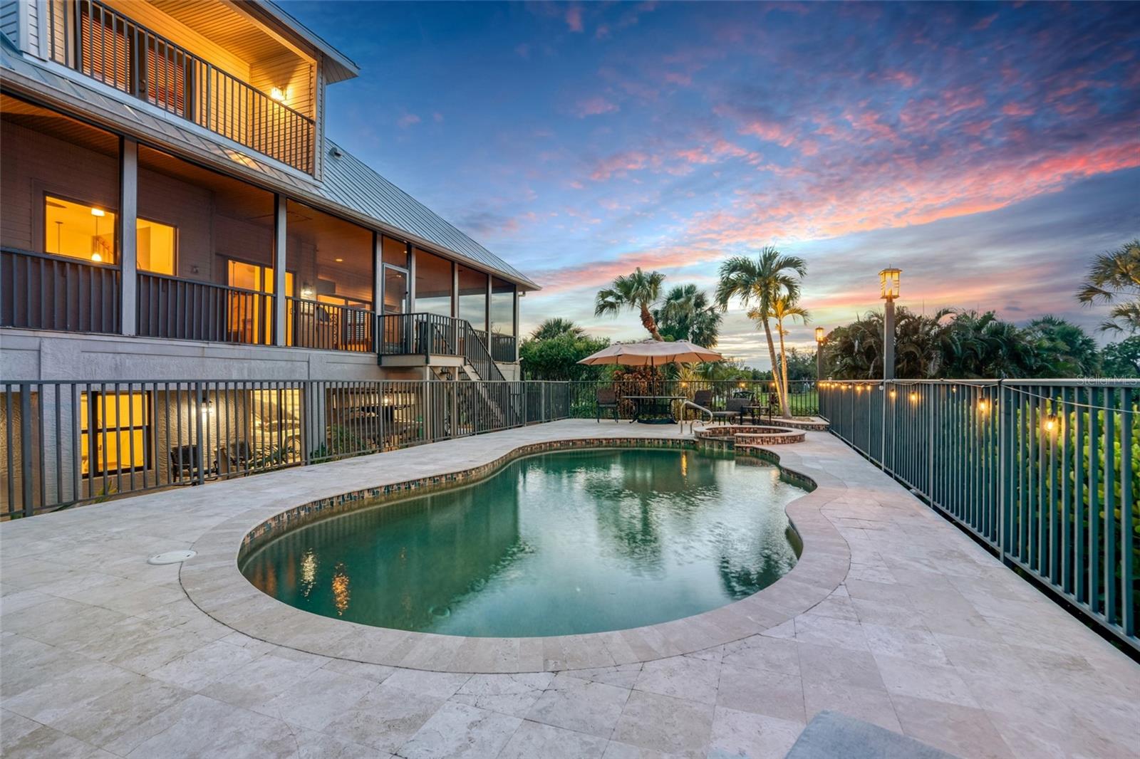 CORAL COVE - Residential