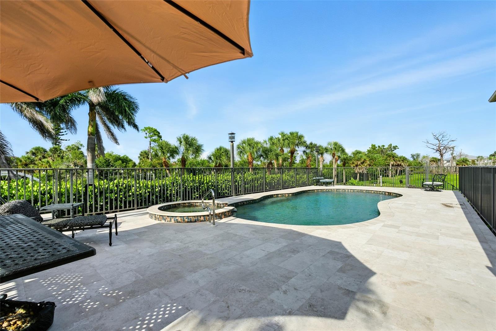 CORAL COVE - Residential