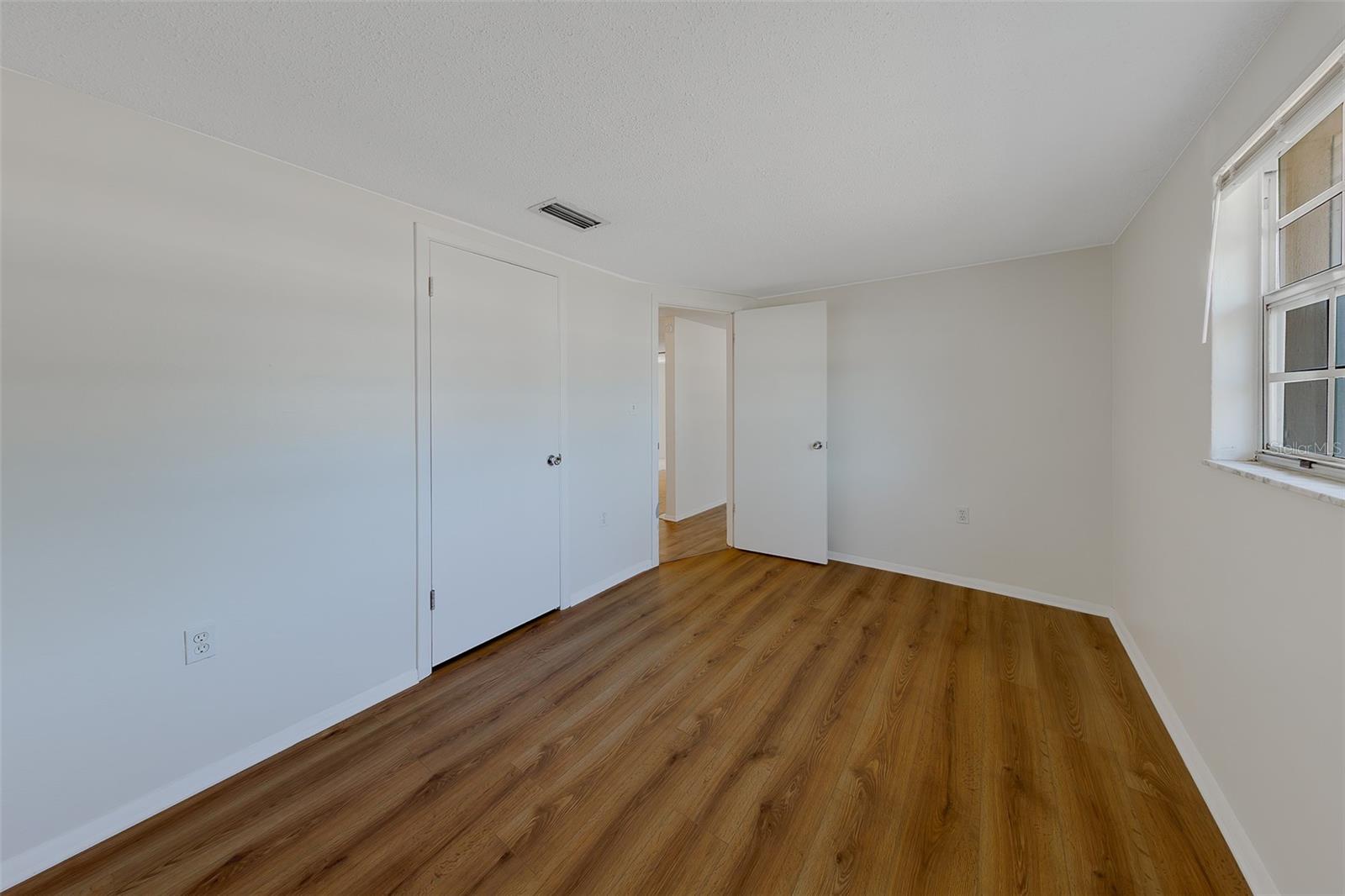 REGENCY PARK - Residential