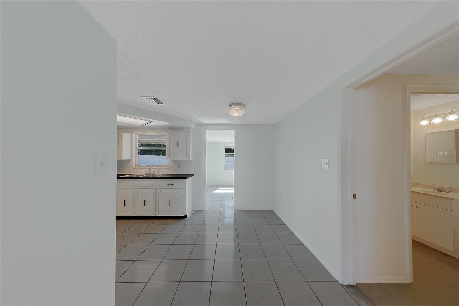 REGENCY PARK - Residential