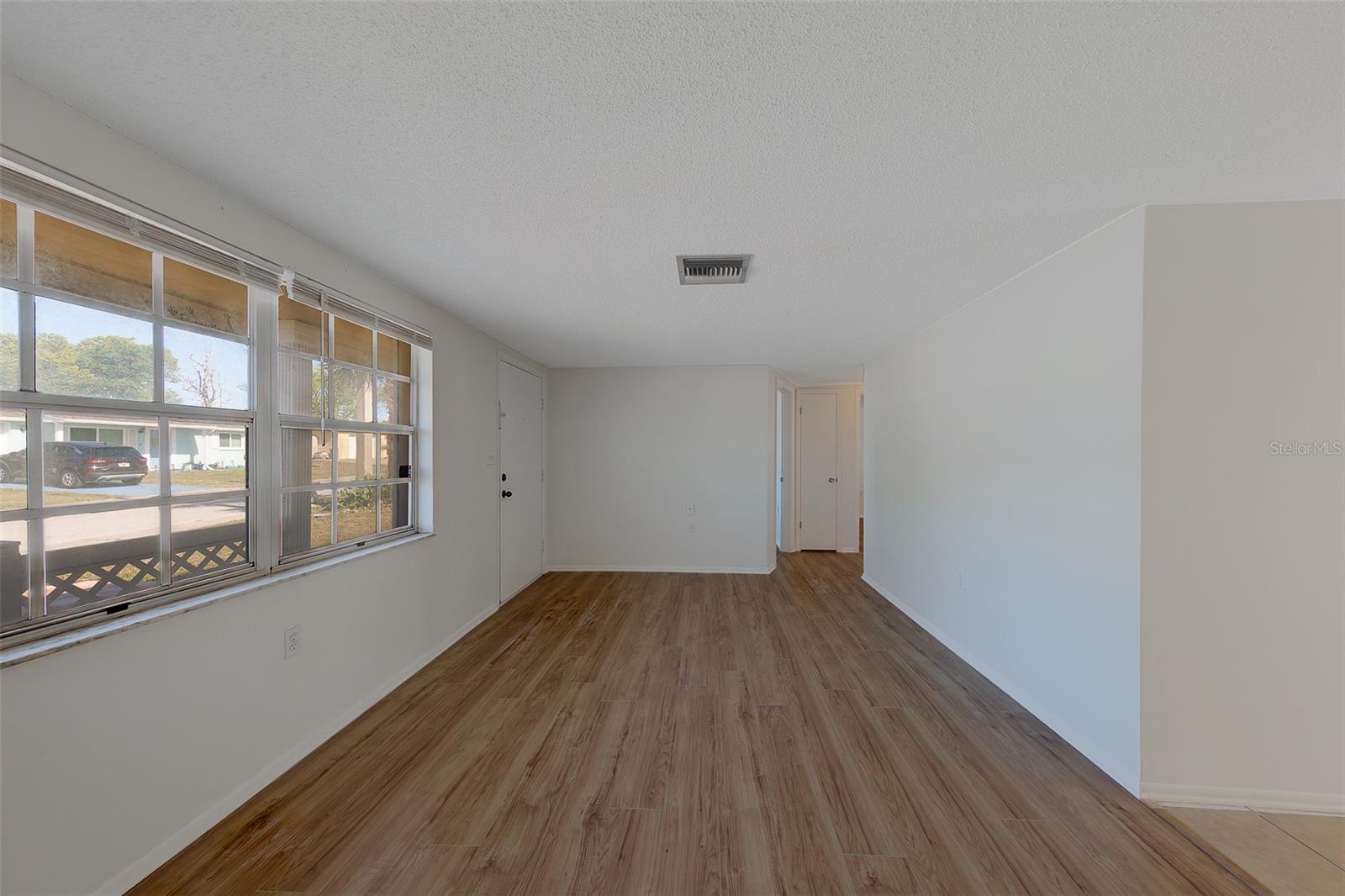 REGENCY PARK - Residential