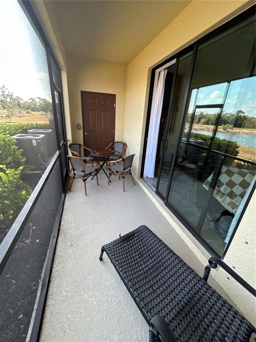 GRAN PARADISO TWNHMS 1B - Residential Lease