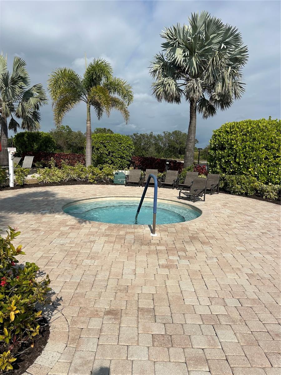 GRAN PARADISO TWNHMS 1B - Residential Lease