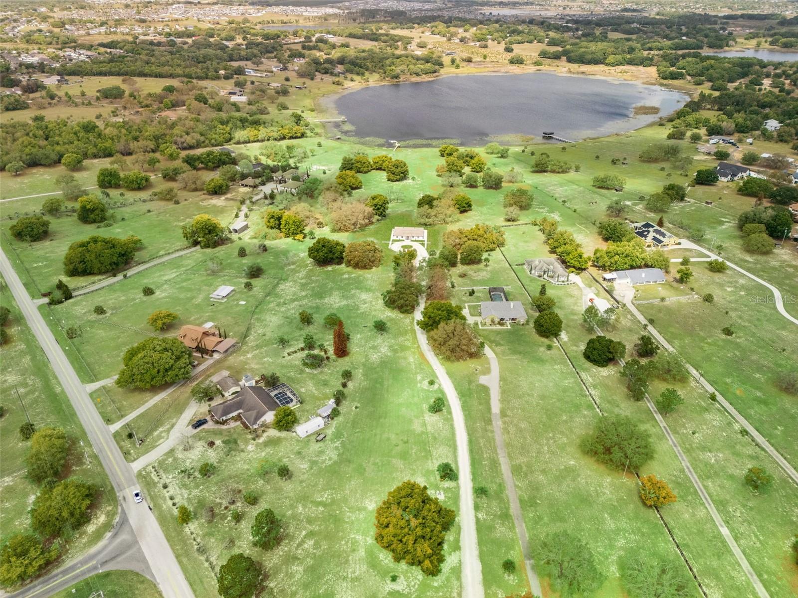 APSHAWA GROVES - Residential