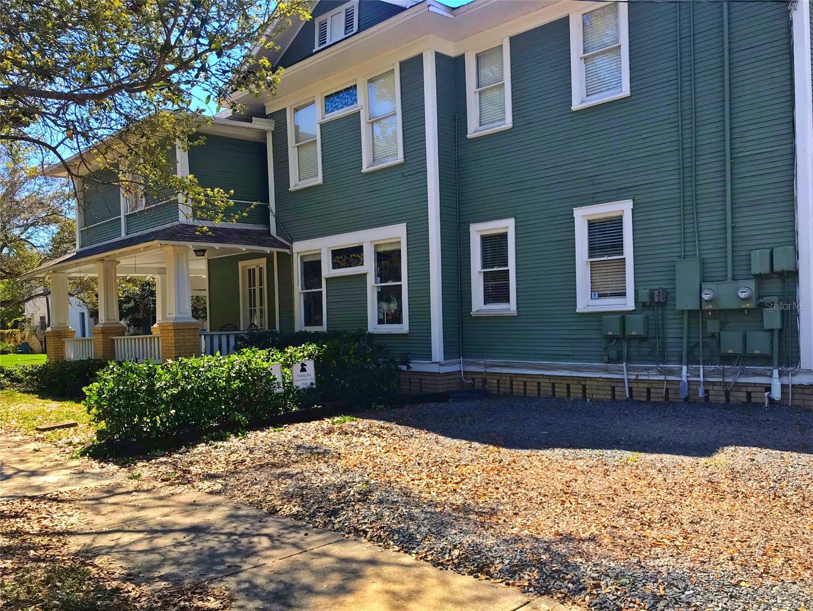 PACKWOOD - Commercial Lease