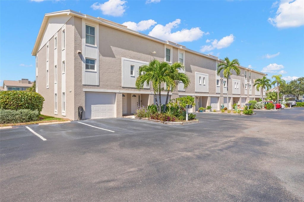 Photo of 255 Capri Circle N #30, Treasure Island, FL 33706 (MLS # TB8548466)