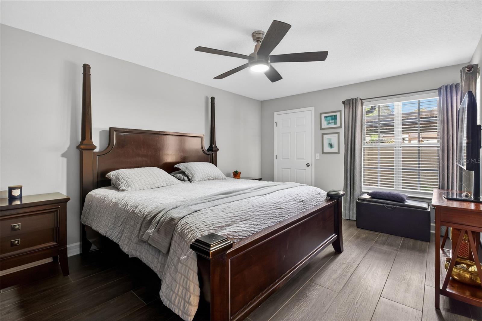 BARCLAY PLACE A CONDO - Residential