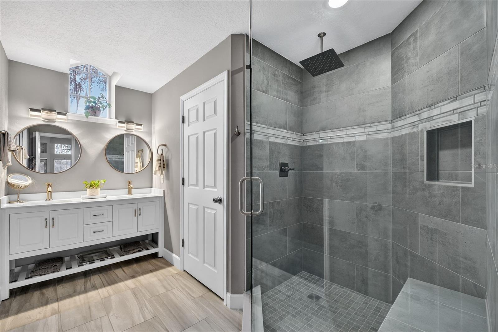 BARCLAY PLACE A CONDO - Residential