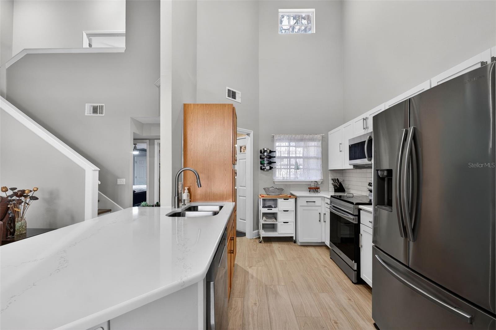 BARCLAY PLACE A CONDO - Residential