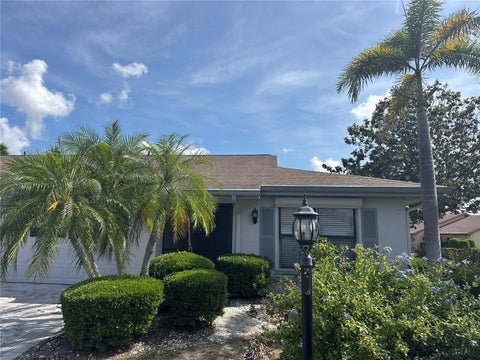 Photo of 2501 Lonigan Place, Sun City Center, FL 33573 (MLS # O6407622)