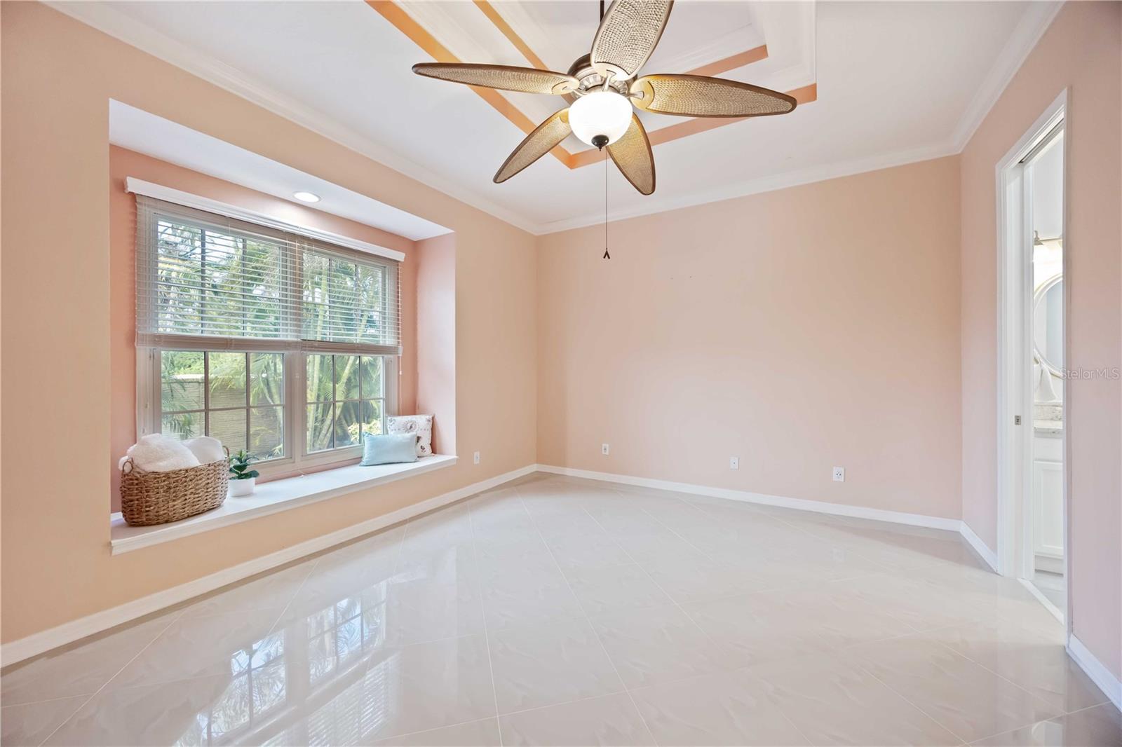 PALMA SOLA TRACE - Residential