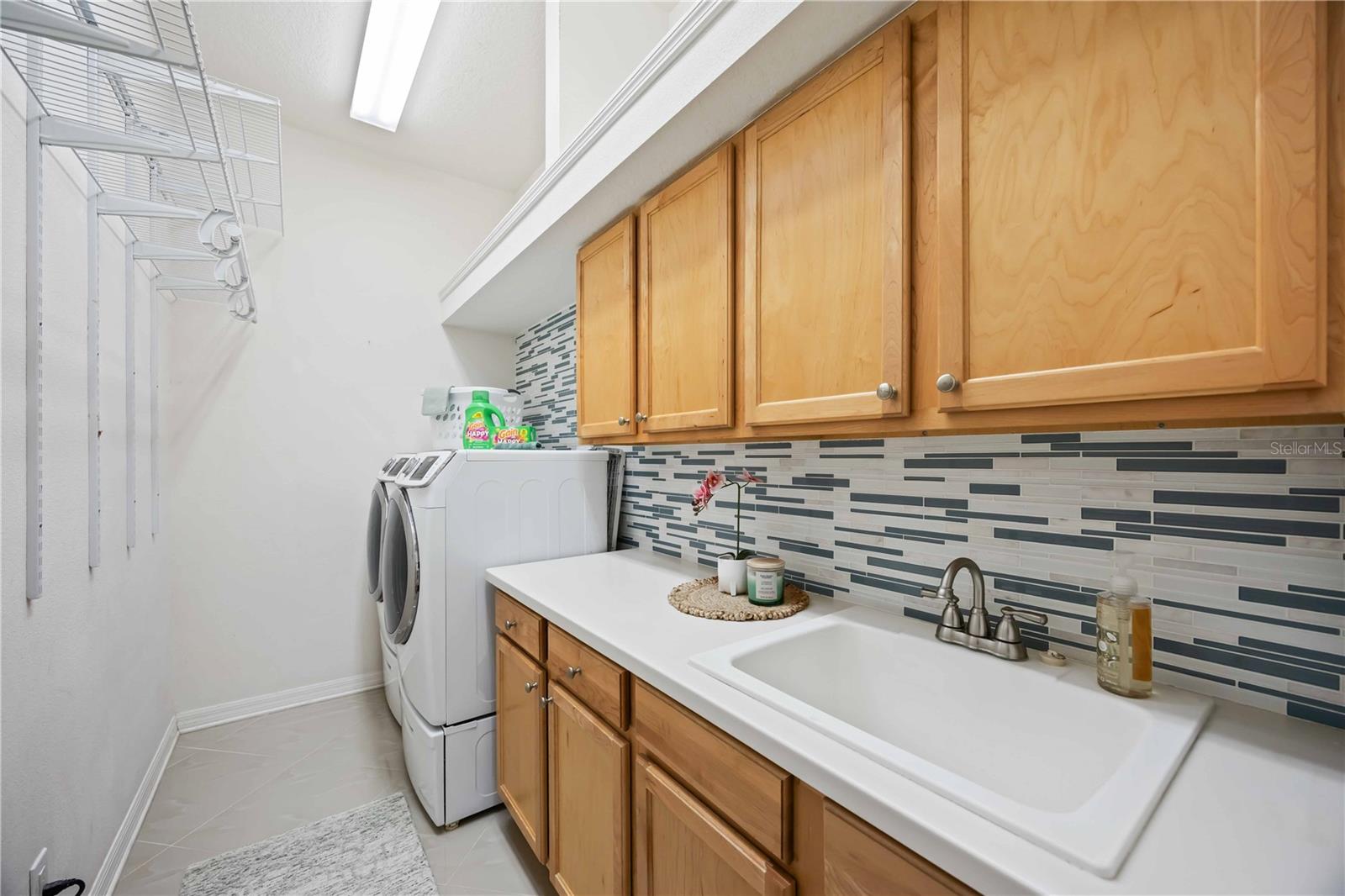 PALMA SOLA TRACE - Residential