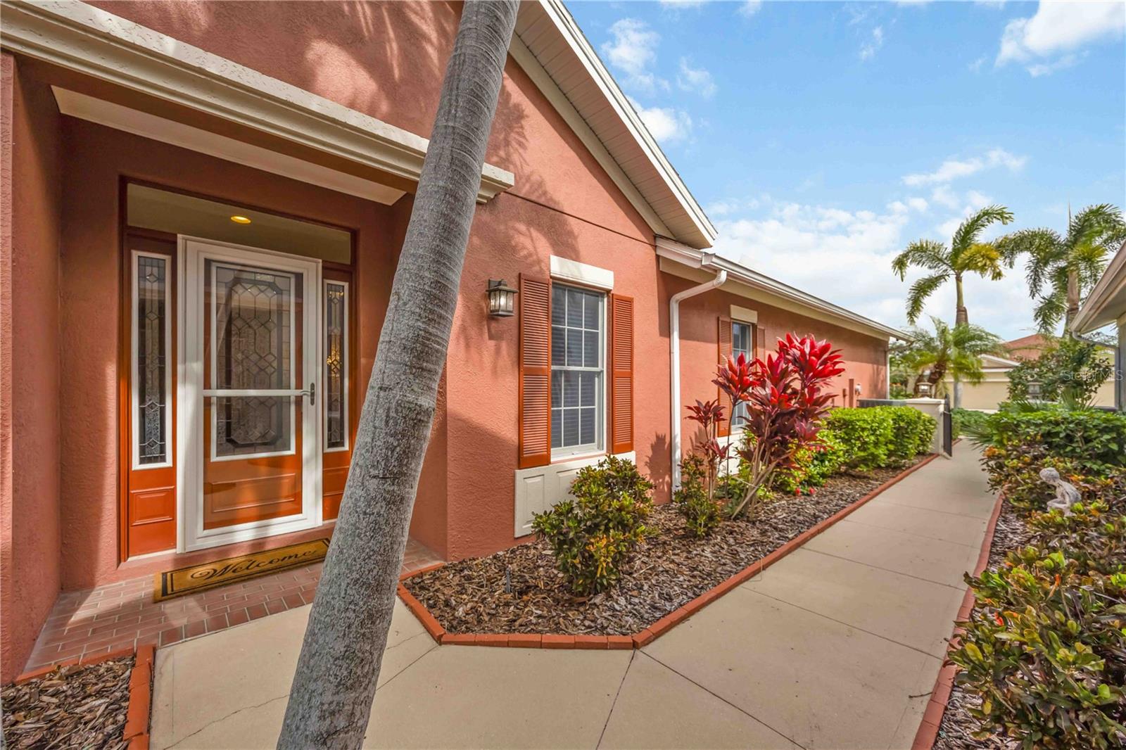 PALMA SOLA TRACE - Residential