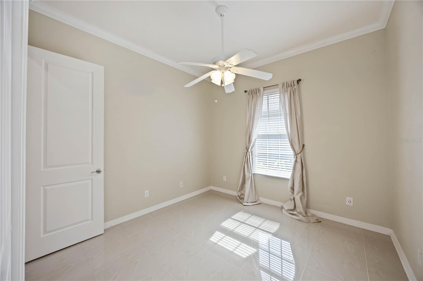 PALMA SOLA TRACE - Residential