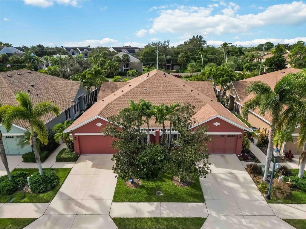 Photo of 3808 Bridlecrest Lane, Bradenton, FL 34209 (MLS # A4668378)