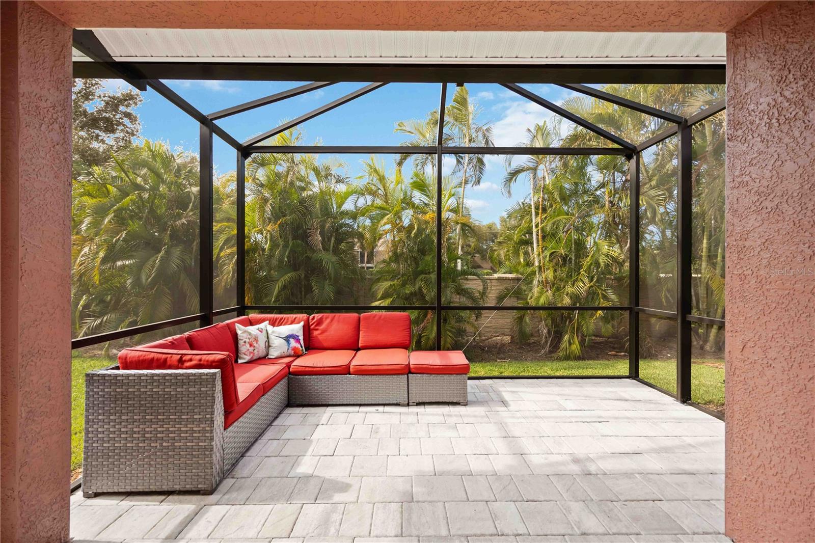 PALMA SOLA TRACE - Residential