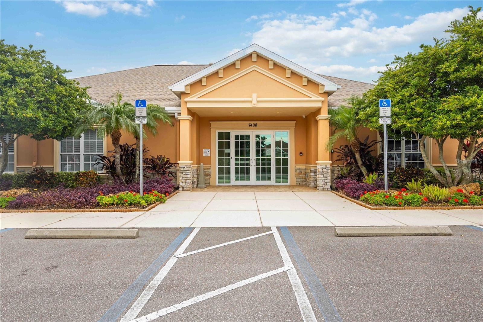 PALMA SOLA TRACE - Residential