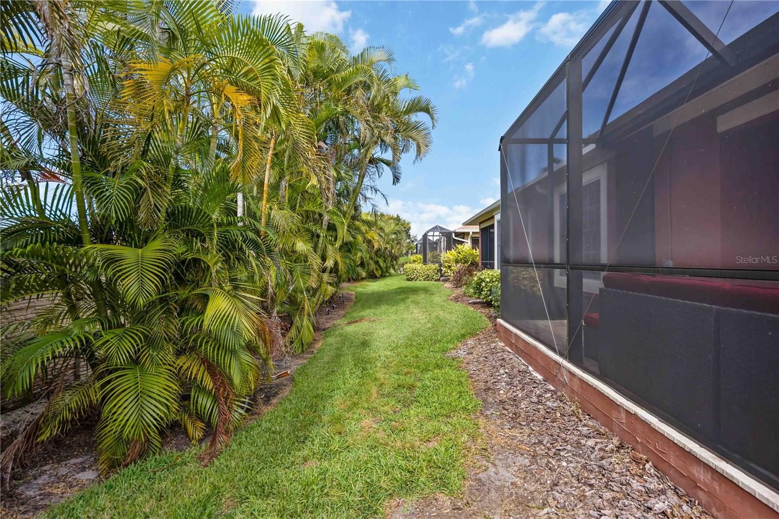 PALMA SOLA TRACE - Residential