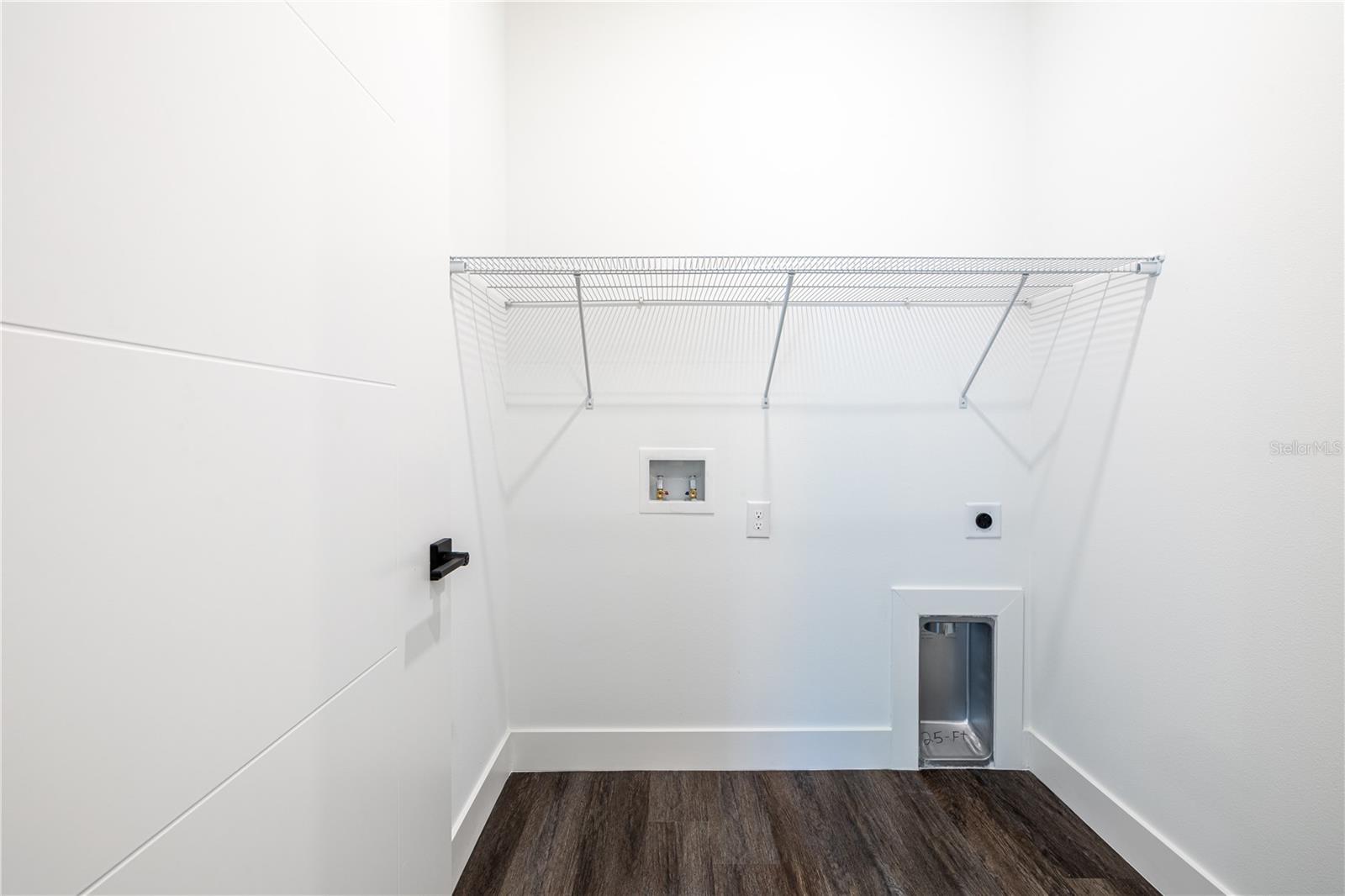 EDZELL - Residential