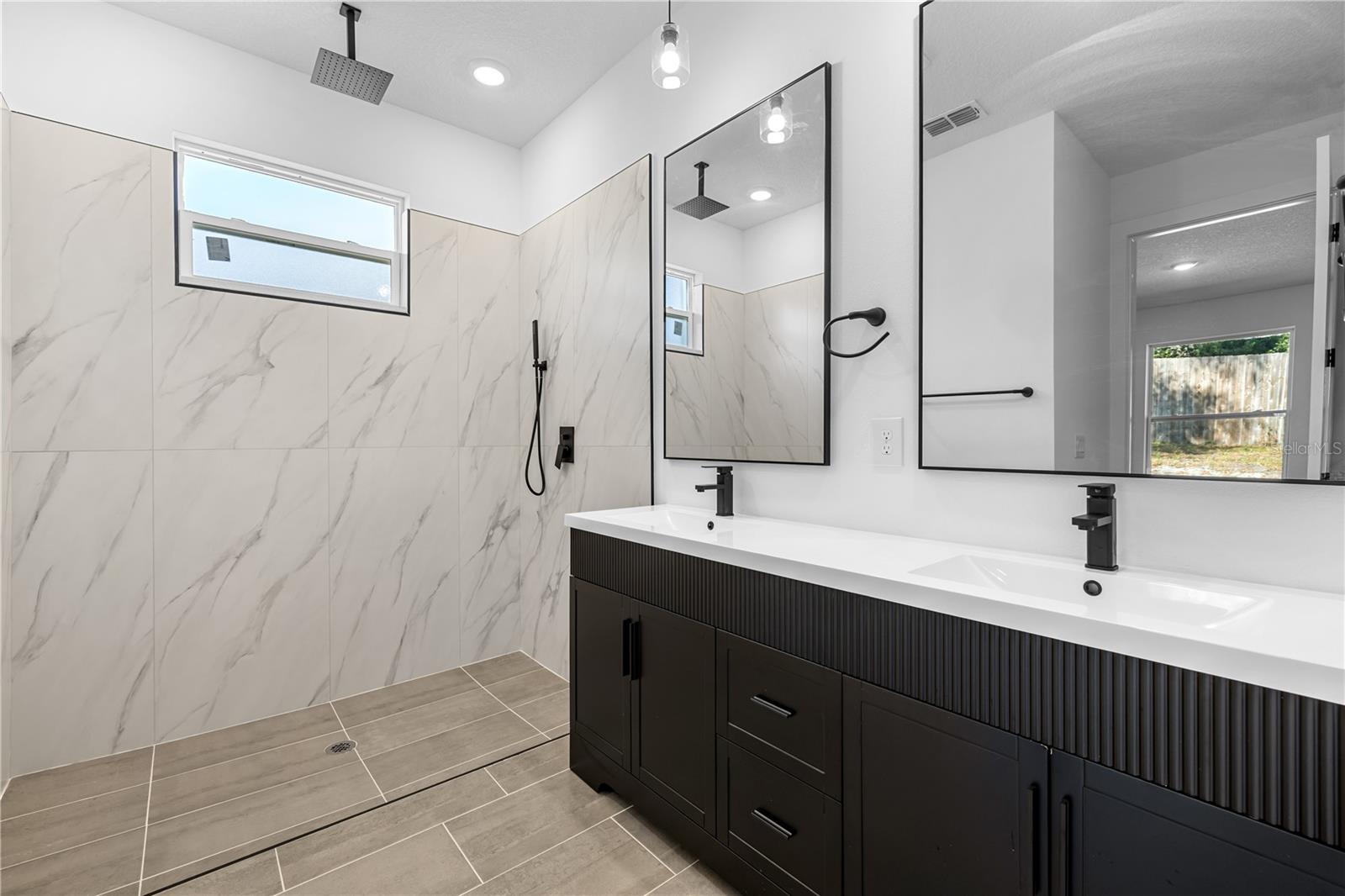 EDZELL - Residential