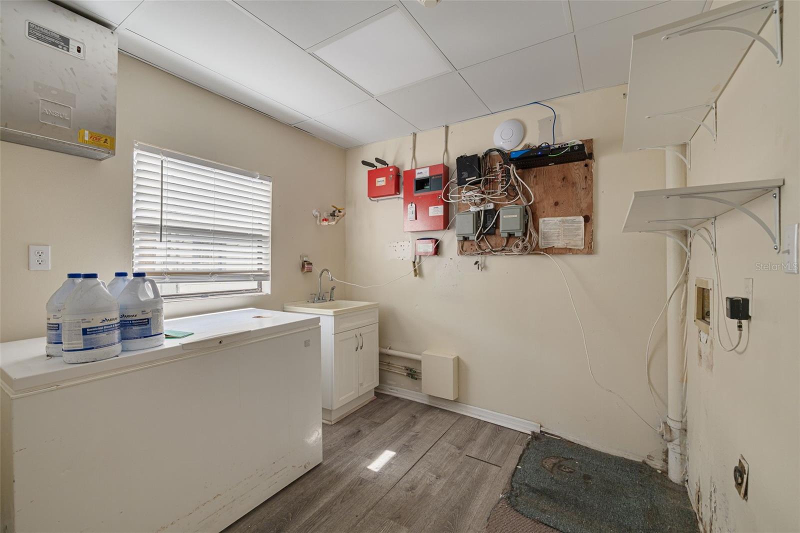 WHITMIRES W S - Commercial Sale