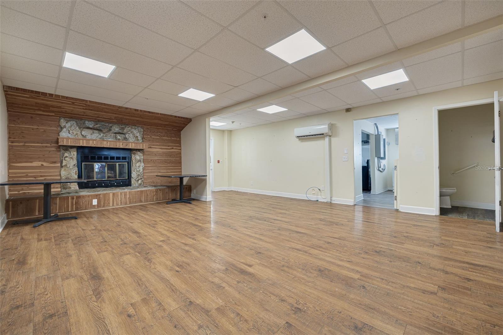 WHITMIRES W S - Commercial Sale