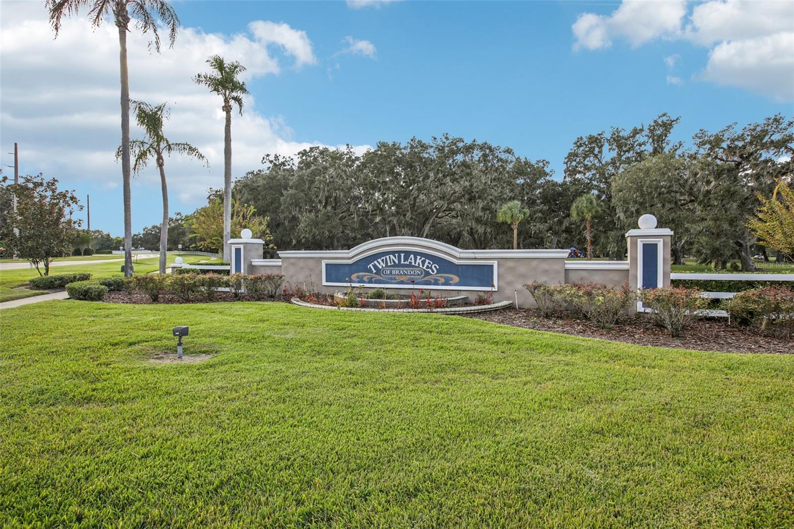 TWIN LAKES PARCELS D1 D3 & E - Residential