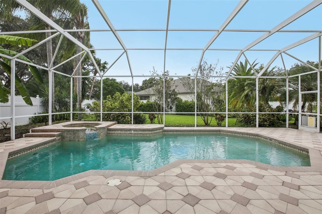 Photo of 2903 Mossy Timber Trail, Valrico, FL 33596 (MLS # TB8437517)
