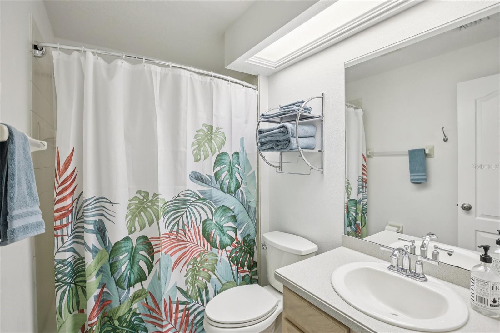 TWIN LAKES PARCELS D1 D3 & E - Residential