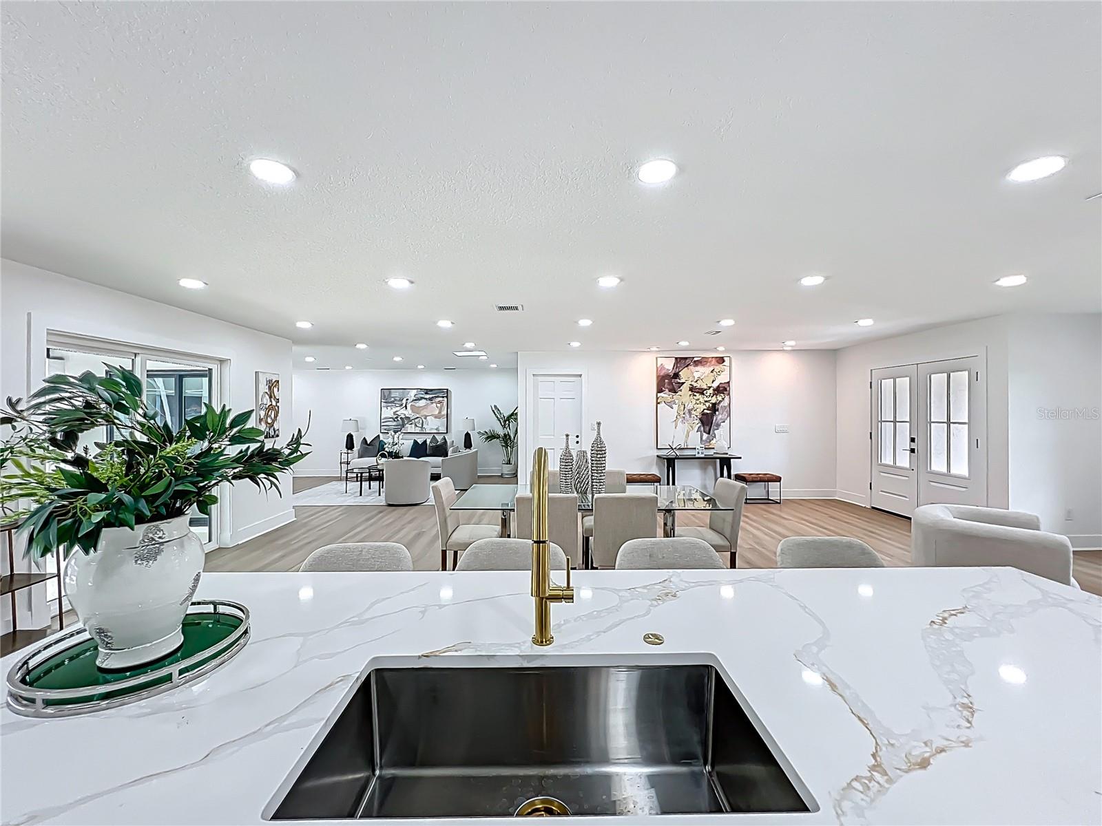 MAITLAND GROVE - Residential