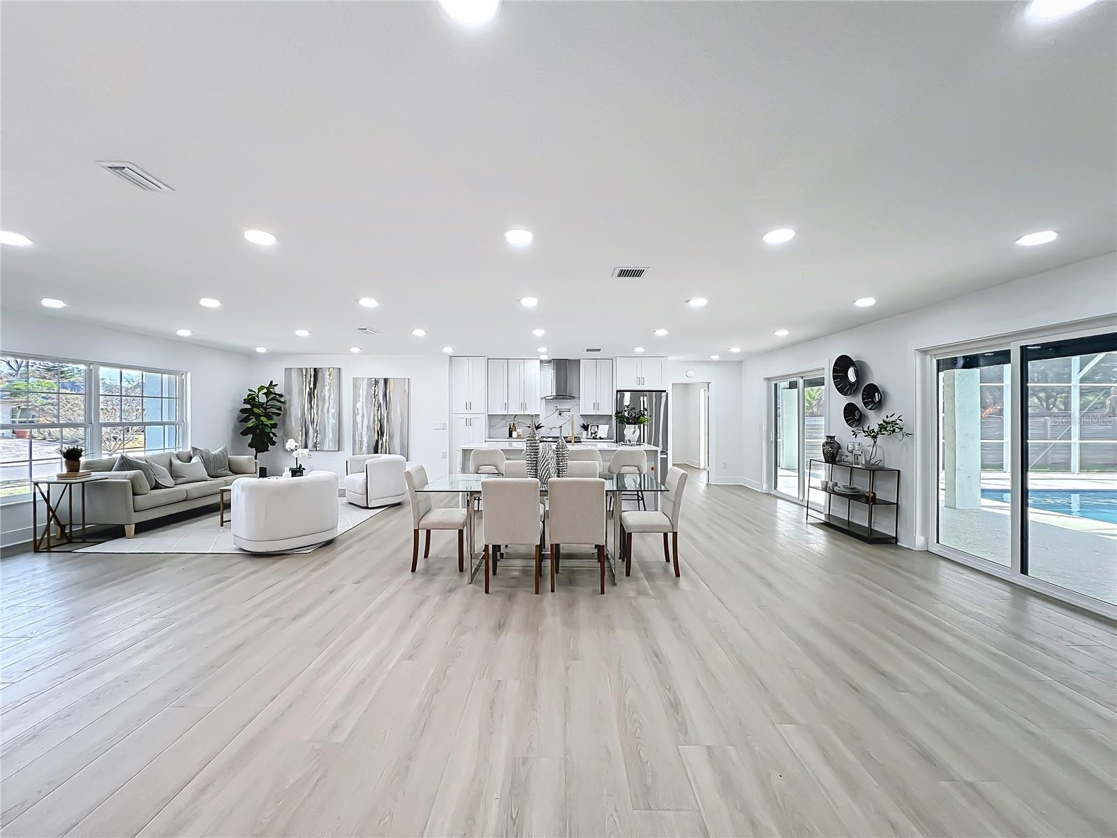 MAITLAND GROVE - Residential