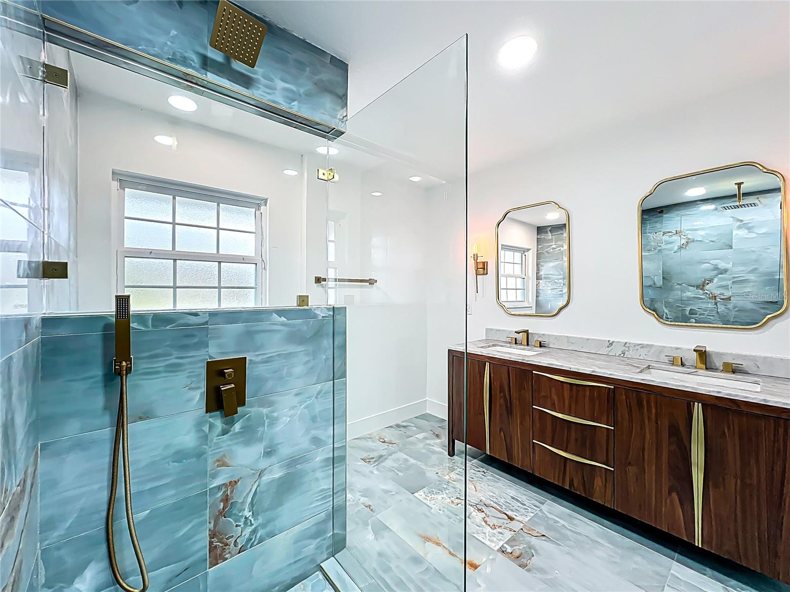 MAITLAND GROVE - Residential