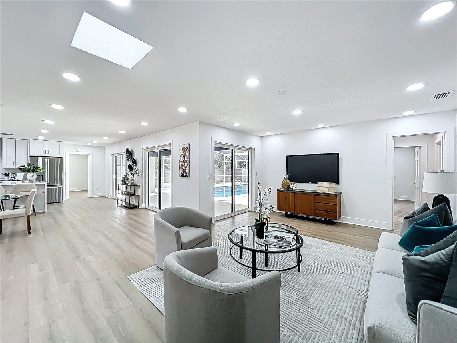 MAITLAND GROVE - Residential