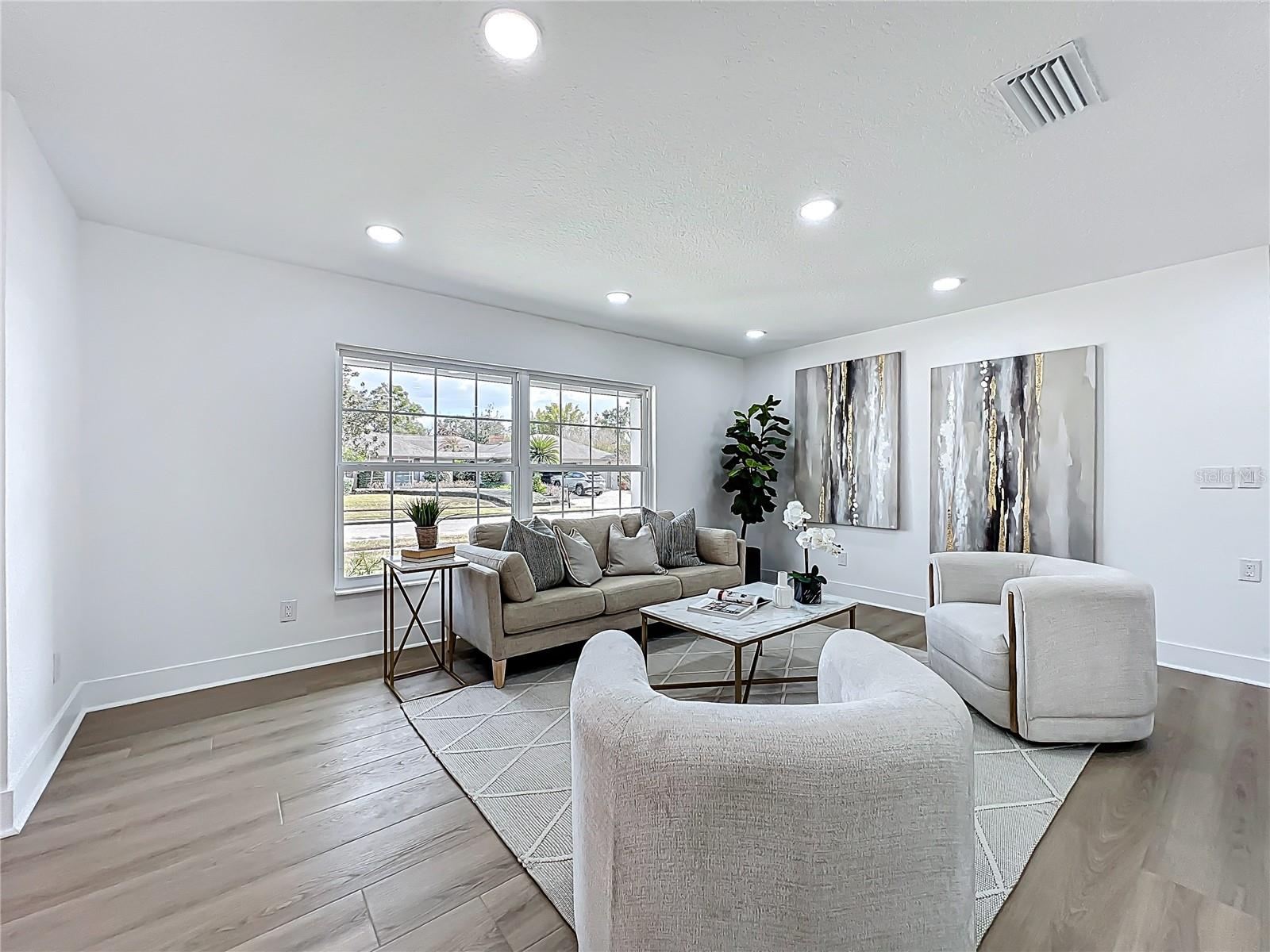 MAITLAND GROVE - Residential