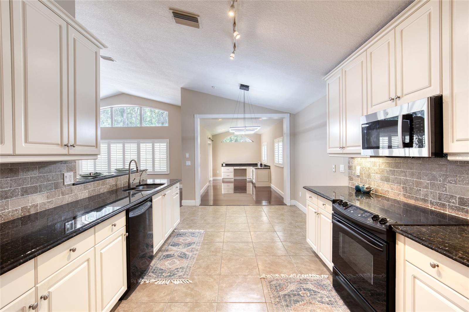 PLANTATION BAY SEC 1E-5 UNIT 03 - Residential