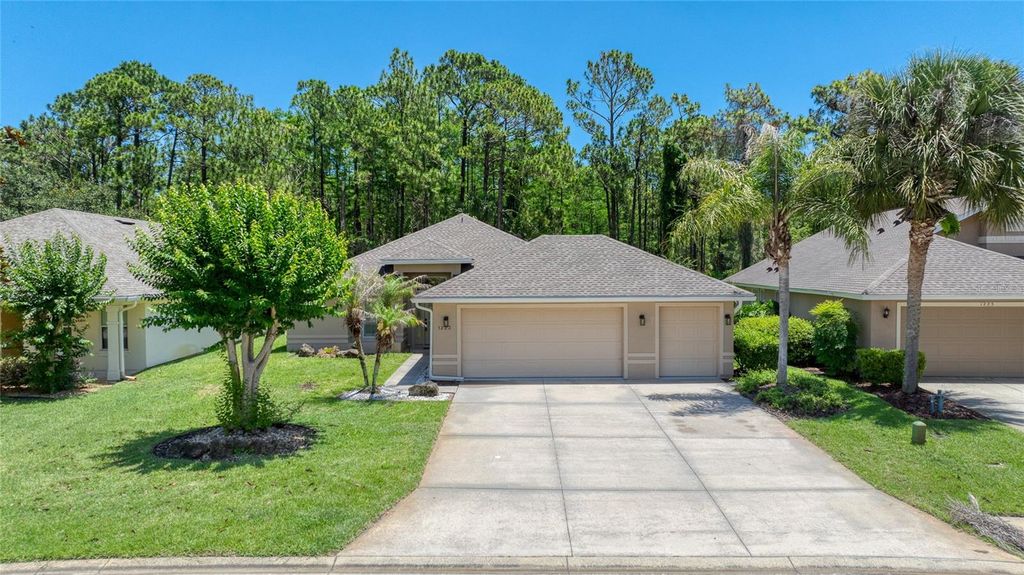 Photo of 1223 Crown Pointe Lane, Ormond Beach, FL 32174 (MLS # V4949339)
