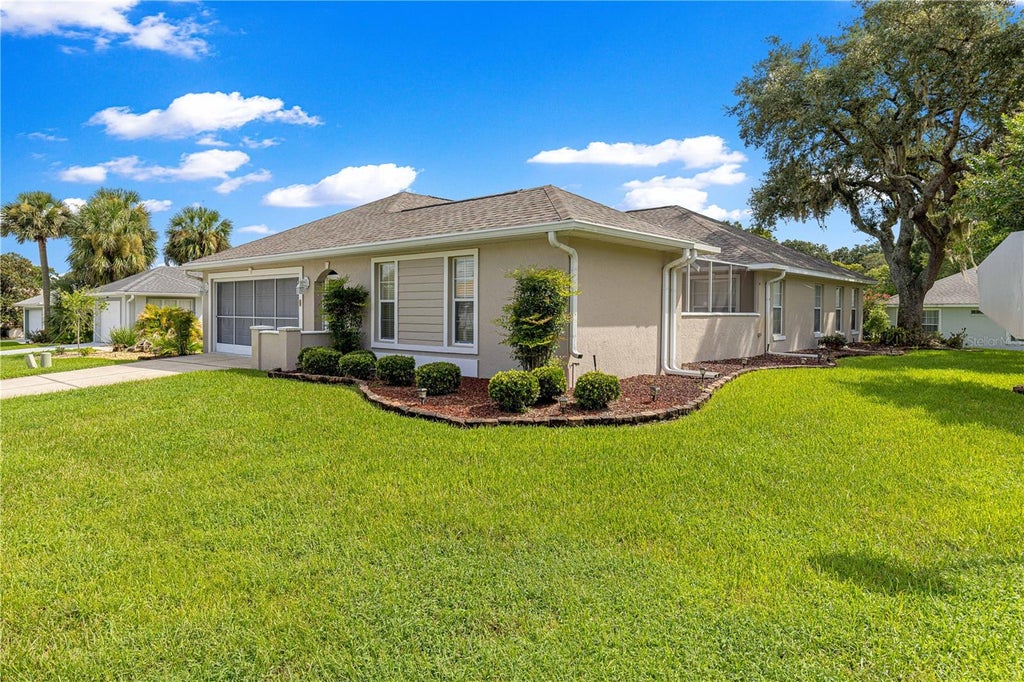 Photo of 11299 SW 71st Terrace Road, Ocala, FL 34476 (MLS # OM731898)