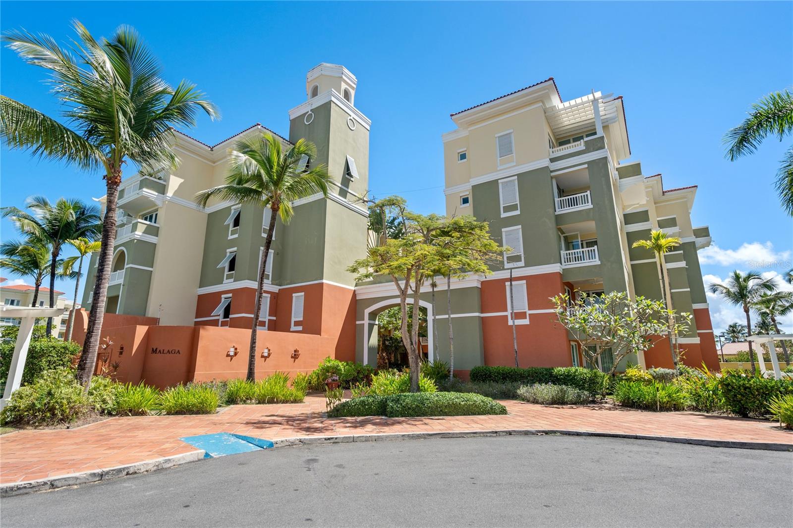 THE MARBELLA CLUB - Residential