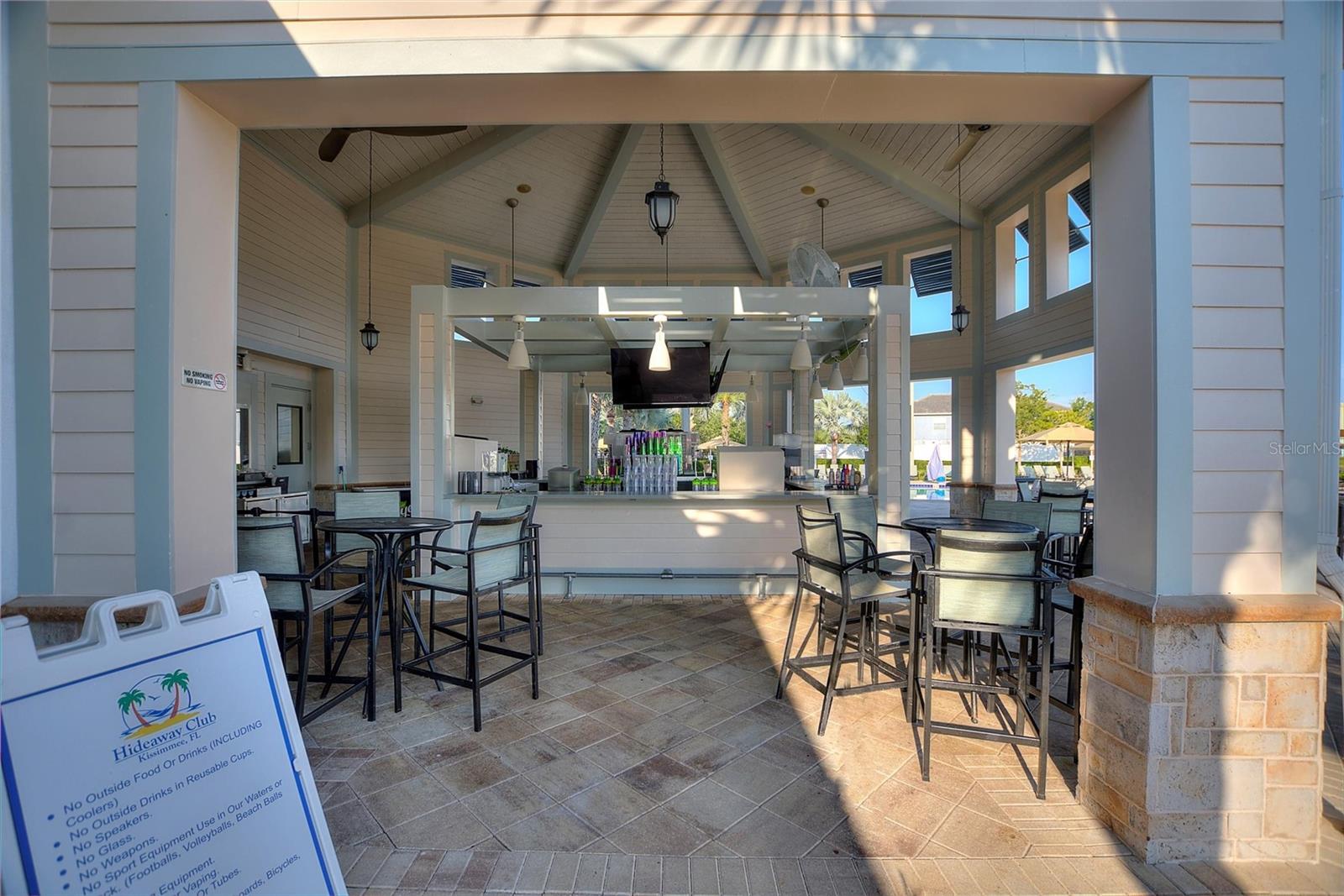 STOREY LAKE - Residential