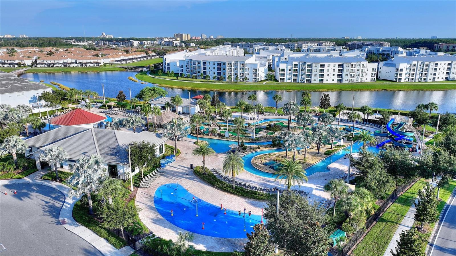 STOREY LAKE - Residential