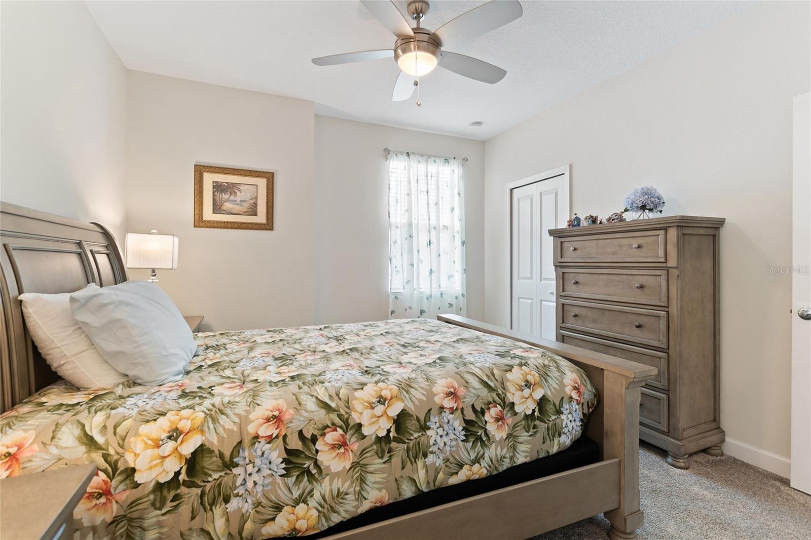 STOREY LAKE - Residential