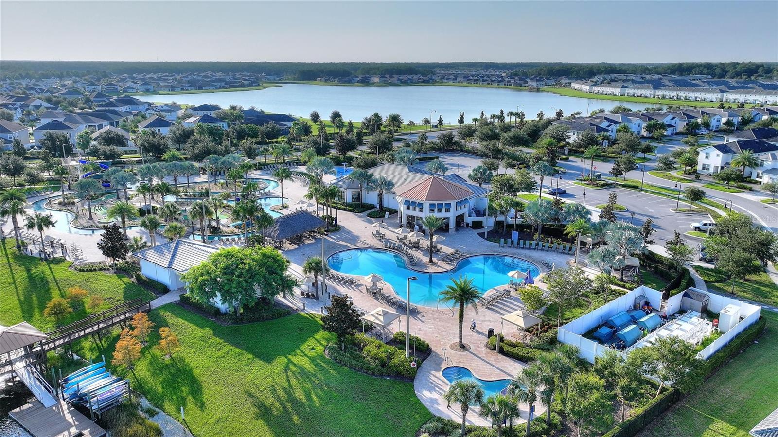 STOREY LAKE - Residential