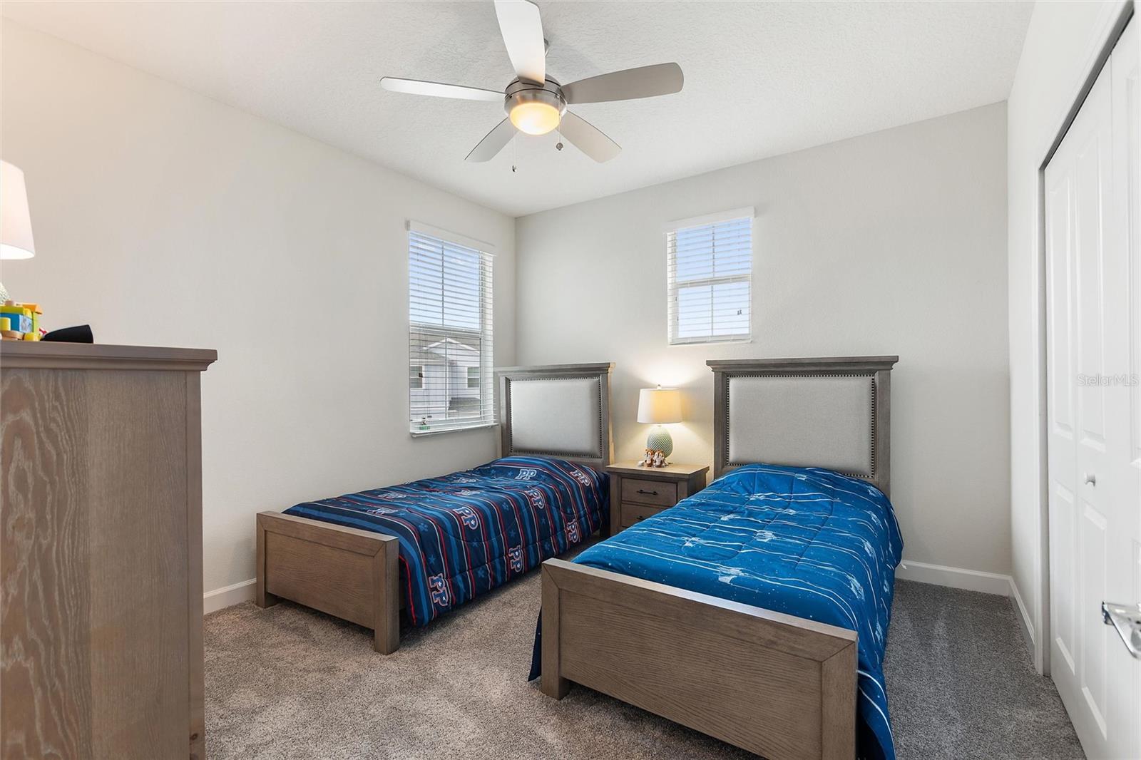 STOREY LAKE - Residential