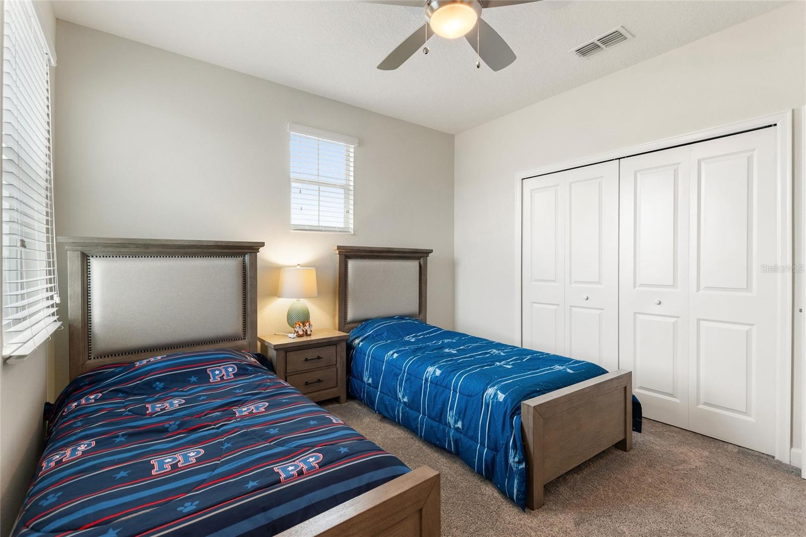 STOREY LAKE - Residential