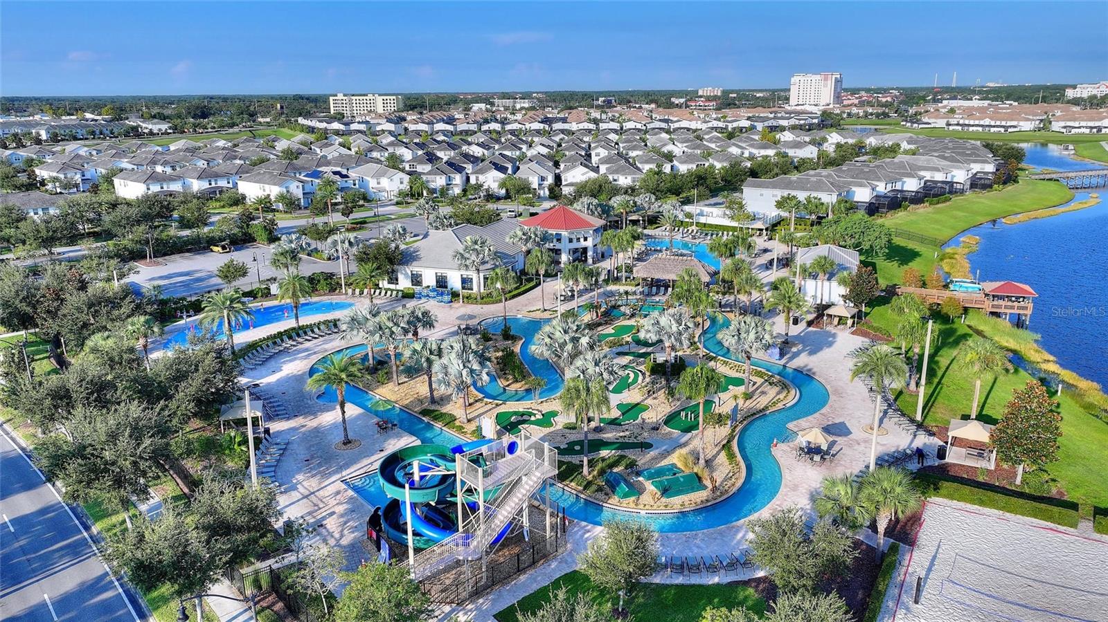 STOREY LAKE - Residential