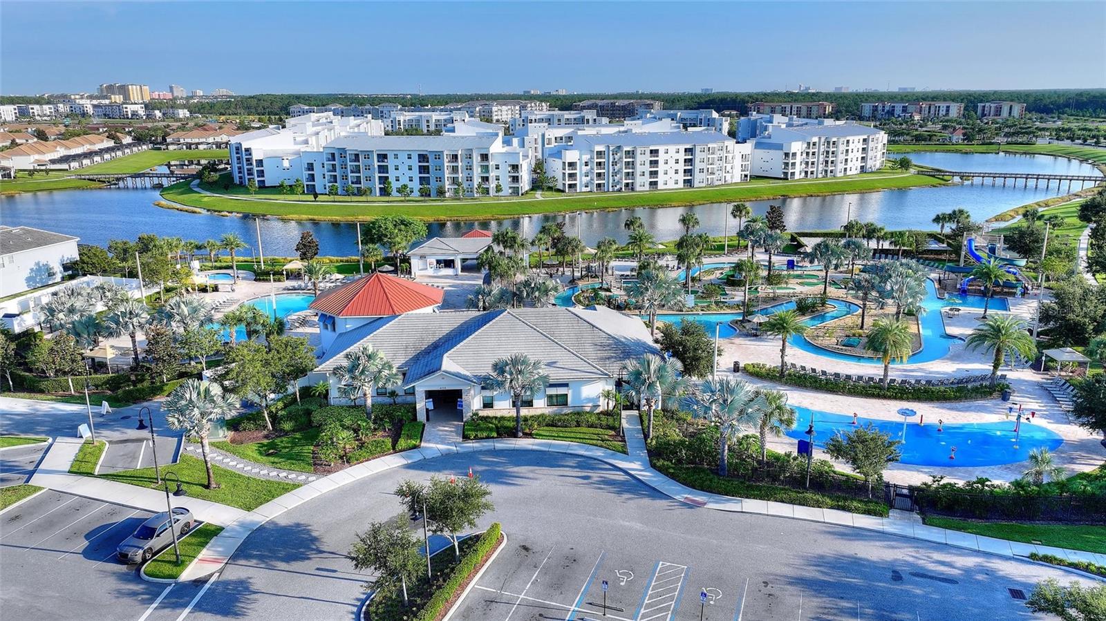 STOREY LAKE - Residential